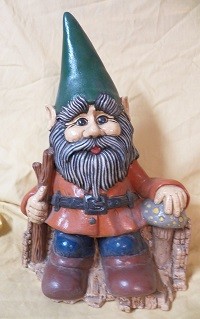 gnome sitting on stump