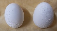 six decorated small eggs