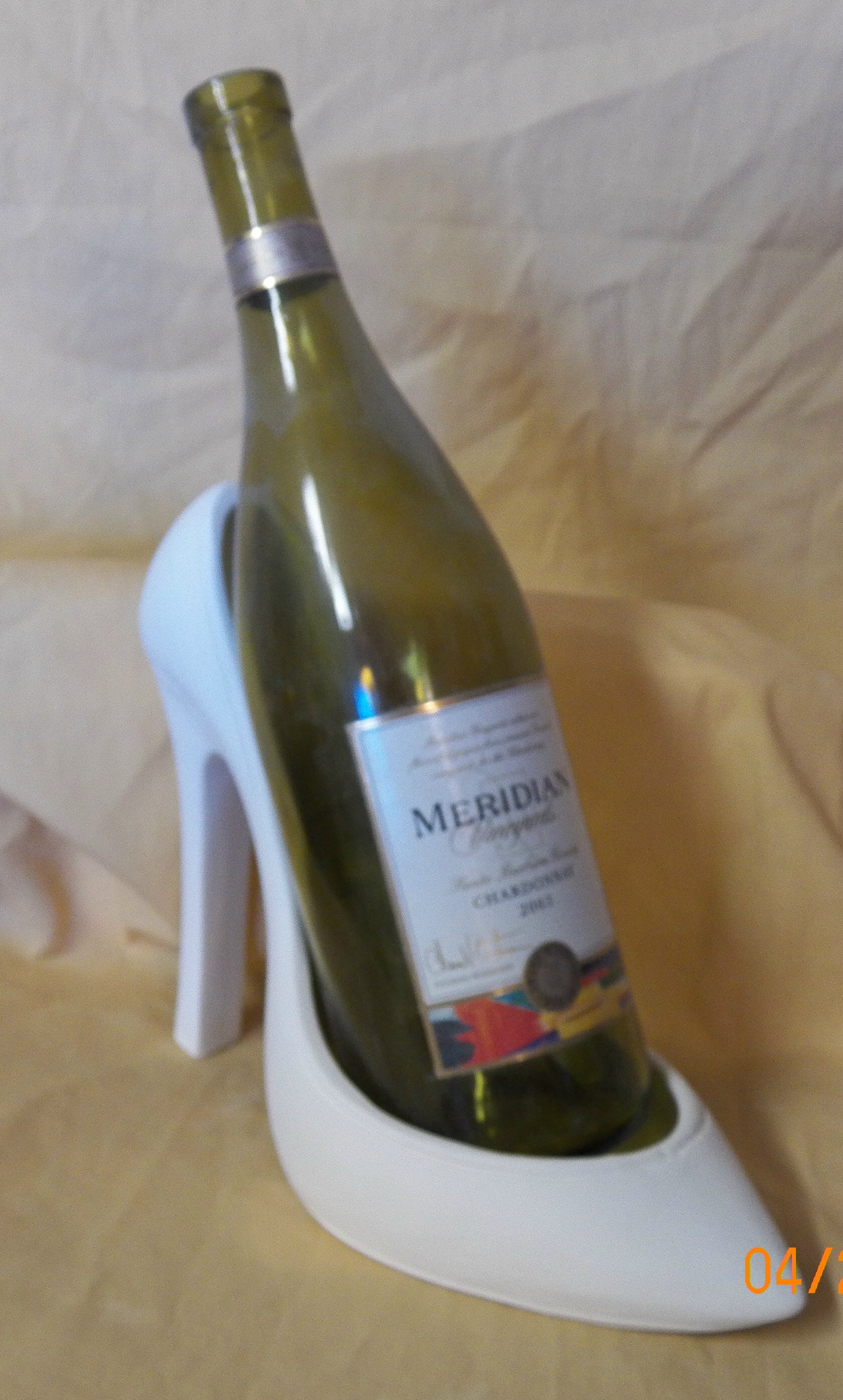high heel shoe wine bottle holder